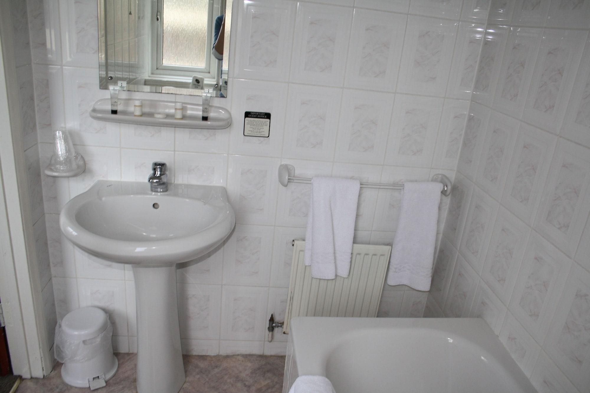 Uno Hotel Thames Maidenhead Dış mekan fotoğraf