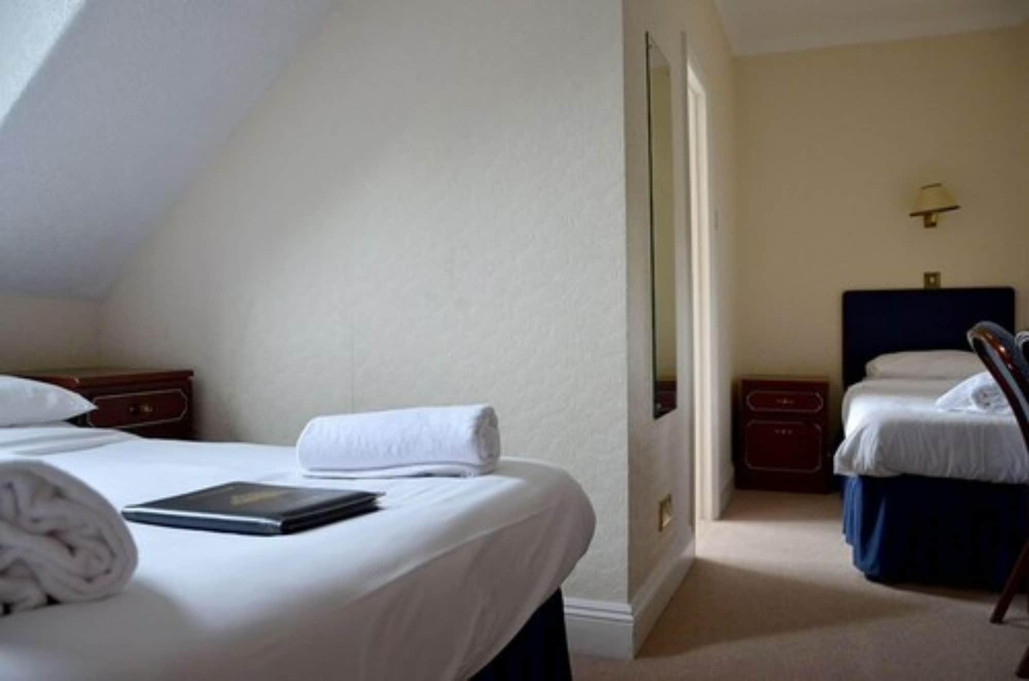 Uno Hotel Thames Maidenhead Dış mekan fotoğraf