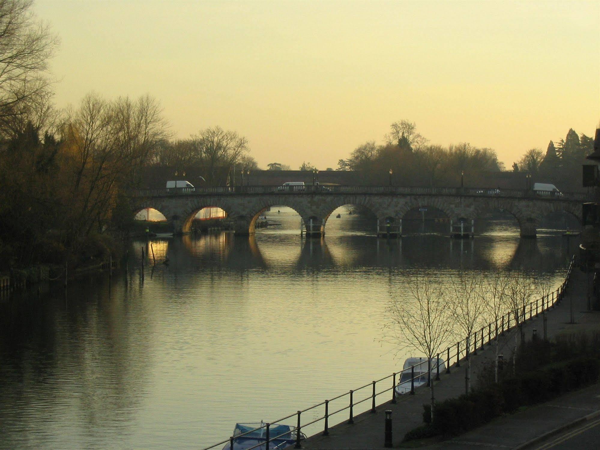 Uno Hotel Thames Maidenhead Dış mekan fotoğraf