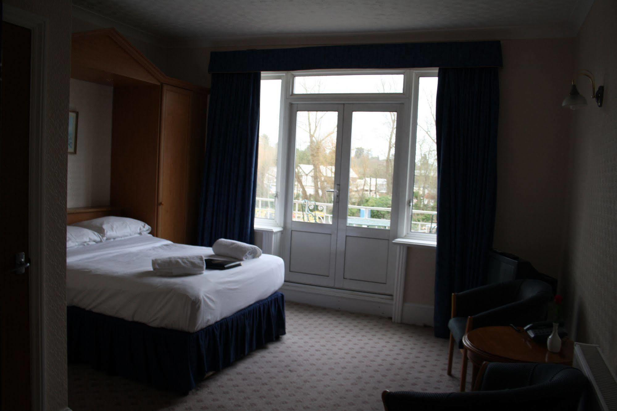 Uno Hotel Thames Maidenhead Dış mekan fotoğraf